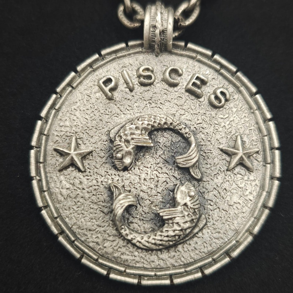 Emmons Necklace Pisces Zodiac Medallion Silver Tone Vintage 23" Chain Astrology